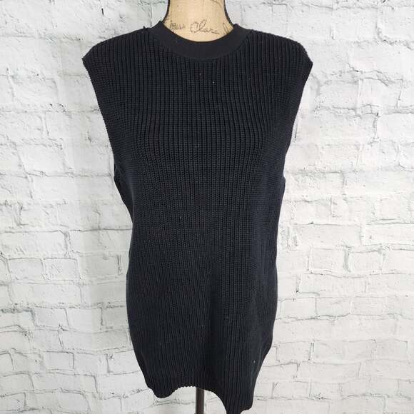 COS Cable knit Top Sz S sweater vest crewneck black basic A12 - Picture 1 of 5